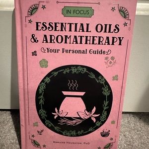 NWT Essential Oils Recipe Books Lot